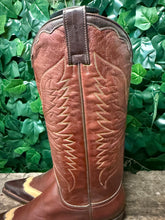 Afbeelding in Gallery-weergave laden, Nieuwe geweldig mooie vintage laarzen van Sendra maat 38