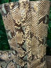 Afbeelding in Gallery-weergave laden, supergave stoere vintage python boots van Sendra maat 44