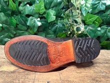 Afbeelding in Gallery-weergave laden, Bijna Nieuwe mooie hoge vintage laarzen van Sendra maat 40