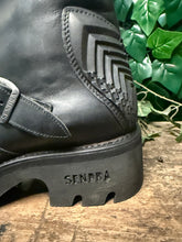 Afbeelding in Gallery-weergave laden, Nieuwe geweldig mooie vintage boots van Sendra maat 40