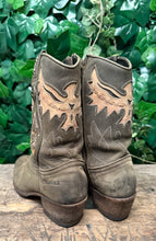 Afbeelding in Gallery-weergave laden, Bijna Nieuwe mooie laarzen van Sendra maat 37