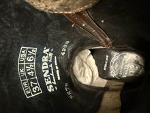 Afbeelding in Gallery-weergave laden, Bijna Nieuwe mooie laarzen van Sendra maat 37