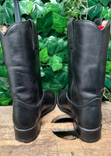 Afbeelding in Gallery-weergave laden, Bijna Nieuwe mooie laarzen van Sendra maat 40