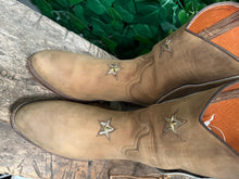 Afbeelding in Gallery-weergave laden, Bijna Nieuwe mooie laarzen van Sendra maat 38