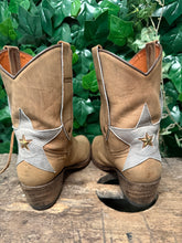 Afbeelding in Gallery-weergave laden, Bijna Nieuwe mooie laarzen van Sendra maat 38