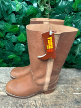 Afbeelding in Gallery-weergave laden, Nieuwe geweldig mooie vintage laars van Sendra maat 40
