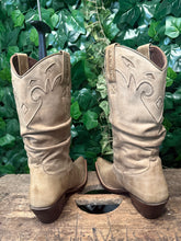 Afbeelding in Gallery-weergave laden, zo goed als nieuw mooie laarzen van Sancho maat 37