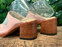 Afbeelding in Gallery-weergave laden, Nieuwe gave vintage klompen met blokhak sendra maat 37