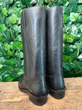 Afbeelding in Gallery-weergave laden, Nieuwe mooie hoge vintage laarzen van Sendra maat 42