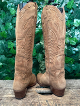 Afbeelding in Gallery-weergave laden, zo goed als nieuw geweldig mooie laarzen van Sendra maat 38