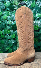 Afbeelding in Gallery-weergave laden, zo goed als nieuw geweldig mooie laarzen van Sendra maat 38