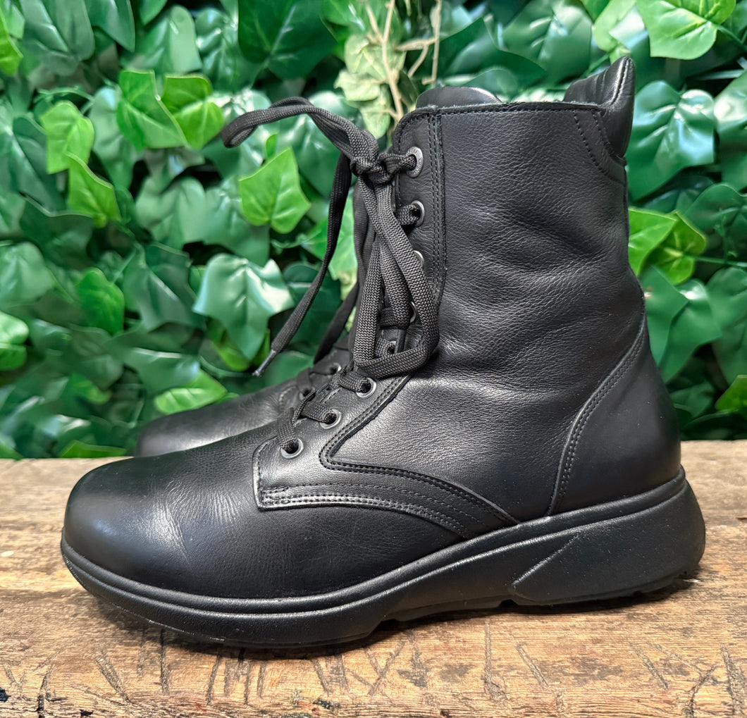 bijna Nieuwe laarsjes van Xsensible maat 40 (wijdte H)