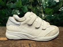 Afbeelding in Gallery-weergave laden, gewoon Nieuwe sneakers van durea maat 40 (wijdte GX)