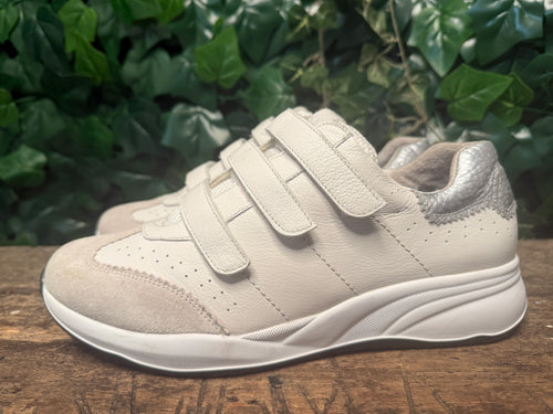 gewoon Nieuwe sneakers van durea maat 40 (wijdte GX)