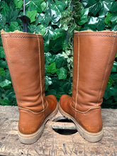 Afbeelding in Gallery-weergave laden, zo goed als nieuw gevoerde laars van Panama Jack maat 39