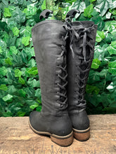 Afbeelding in Gallery-weergave laden, bijna Nieuwe prachtige laars van wolky maat 41