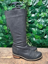 Afbeelding in Gallery-weergave laden, bijna Nieuwe prachtige laars van wolky maat 41
