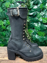 Afbeelding in Gallery-weergave laden, geweldig Nieuwe vintage plateau laars van Sendra maat 39