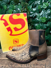 Afbeelding in Gallery-weergave laden, supergave Nieuwe python laars van Sendra/ullbara maar 40