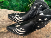 Afbeelding in Gallery-weergave laden, Nieuwe geweldig mooie laarzen van Sendra maat 37