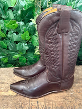 Afbeelding in Gallery-weergave laden, Nieuwe mooie laarzen van Sendra maat 39