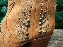 Afbeelding in Gallery-weergave laden, Nieuwe fantastisch mooie laarzen van Sendra maat 39