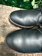 Afbeelding in Gallery-weergave laden, zo goed als nieuw veterboots van Panama Jack maat 41