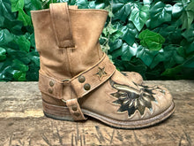 Afbeelding in Gallery-weergave laden, Nieuwe super stoere boots van Sendra maat 38