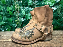 Afbeelding in Gallery-weergave laden, Nieuwe super stoere boots van Sendra maat 38