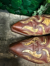 Afbeelding in Gallery-weergave laden, Bijna Nieuwe laarzen met python leer van Sendra maat 41