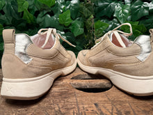 Afbeelding in Gallery-weergave laden, zo goed als nieuw sneaker van Xsensible maat 43 (wijdte HX)