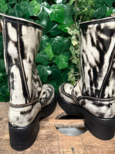 Afbeelding in Gallery-weergave laden, geweldig mooie vintage biker boots van Sendra maat 40