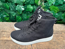Afbeelding in Gallery-weergave laden, Nieuwe hoge sneakers van Fitflop maat 39