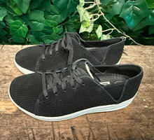 Afbeelding in Gallery-weergave laden, Nieuwe prachtige sneakers van Fitflop maat 36