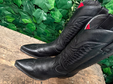 Afbeelding in Gallery-weergave laden, Nieuwe prachtige laarzen van Sendra maat 37
