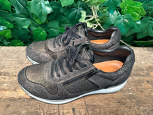 Afbeelding in Gallery-weergave laden, zo goed als nieuw sneakers van Xsensible maat 40 (wijdte G)