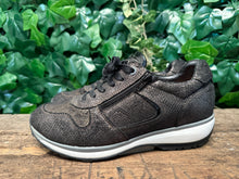 Afbeelding in Gallery-weergave laden, zo goed als nieuw sneakers van Xsensible maat 40 (wijdte G)