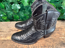 Afbeelding in Gallery-weergave laden, bijna Nieuwe prachtige python laarzen van Sendra maat 40