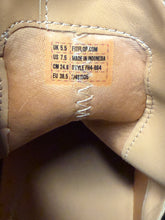 Afbeelding in Gallery-weergave laden, Nieuwe Chelsea boots van Fitflop maat 38,5