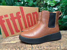 Afbeelding in Gallery-weergave laden, Nieuwe Chelsea boots van Fitflop maat 38,5