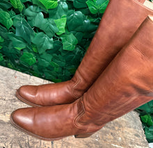 Afbeelding in Gallery-weergave laden, mooie hoge laarzen van Sendra maat 38