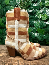 Afbeelding in Gallery-weergave laden, Nieuwe geweldig mooie patchwork laarzen van Sendra maat 37