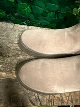 Afbeelding in Gallery-weergave laden, Nieuwe laarsjes F-mode suede van Fitflop maat 38