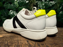 Afbeelding in Gallery-weergave laden, Nieuwe sneakers van Xsensible maat 42 (wijdte G)