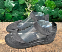 Afbeelding in Gallery-weergave laden, Nieuwe sandalen van loints of holland maat 40