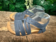 Afbeelding in Gallery-weergave laden, Nieuwe sandalen van loints of holland maat 36