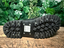 Afbeelding in Gallery-weergave laden, geweldig mooie vintage boots van Sendra maat 42