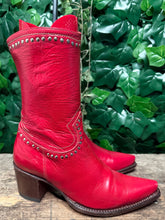 Afbeelding in Gallery-weergave laden, prachtige rode laarsjes van Sendra maat 39