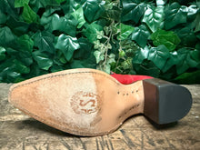 Afbeelding in Gallery-weergave laden, prachtige rode laarsjes van Sendra maat 39