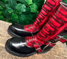 Afbeelding in Gallery-weergave laden, geweldig mooie vintage boots van Sendra maat 40